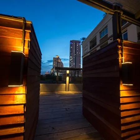 Siam Mitr Hostel